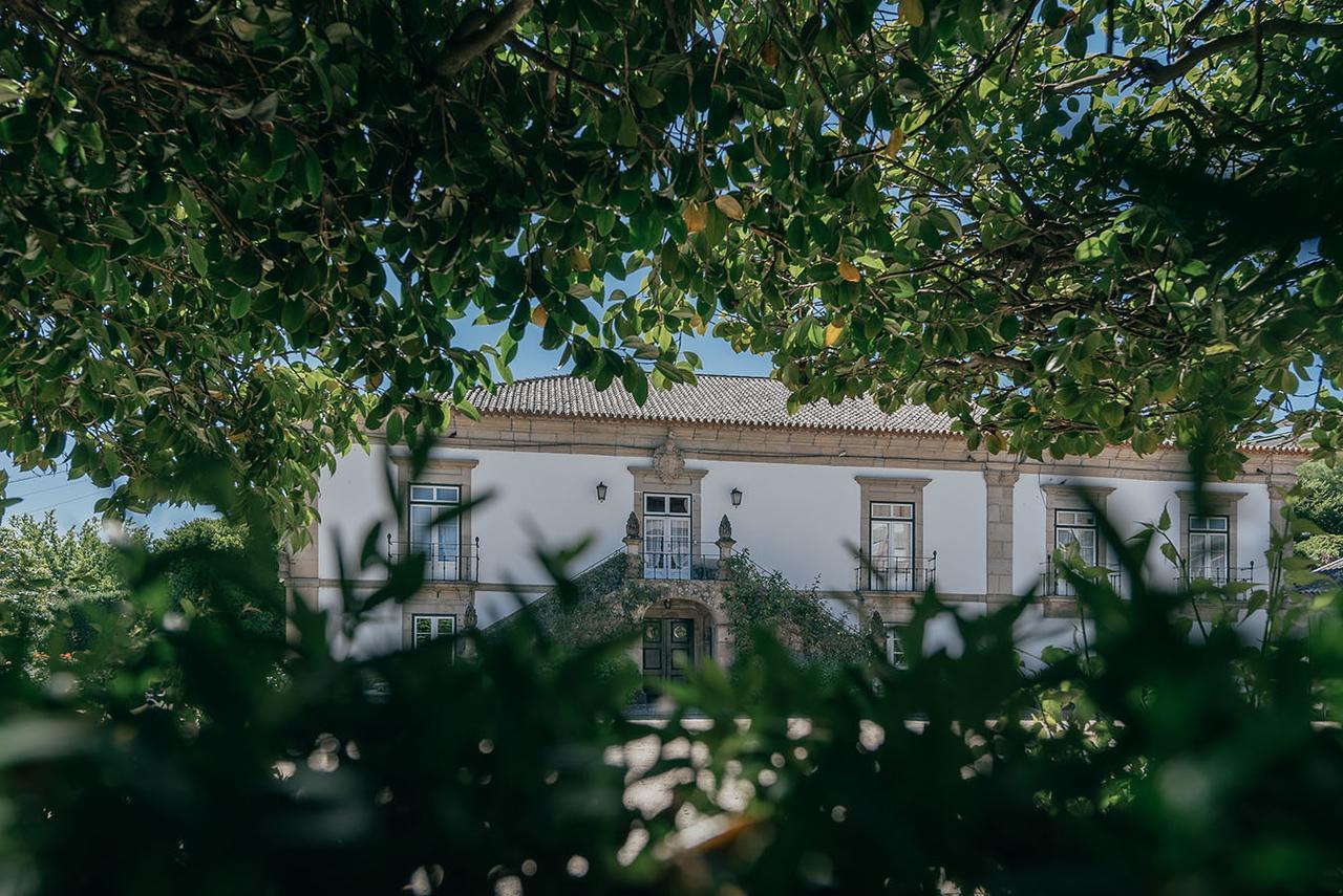 Casa Dos Pombais Acomodação com café da manhã Guimarães Exterior foto