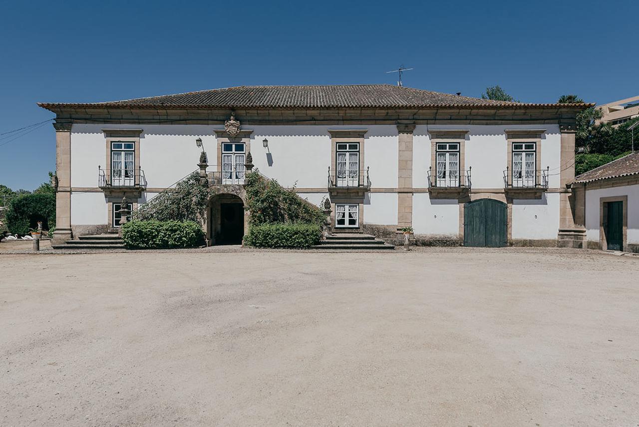 Casa Dos Pombais Acomodação com café da manhã Guimarães Exterior foto